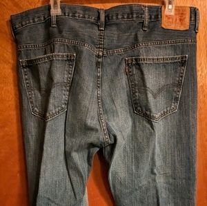 Levi's 569 jeans